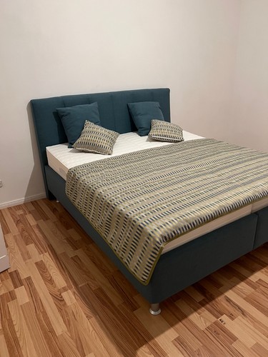Neuwertiges doppelbett 180x200 - neuwertiges,
